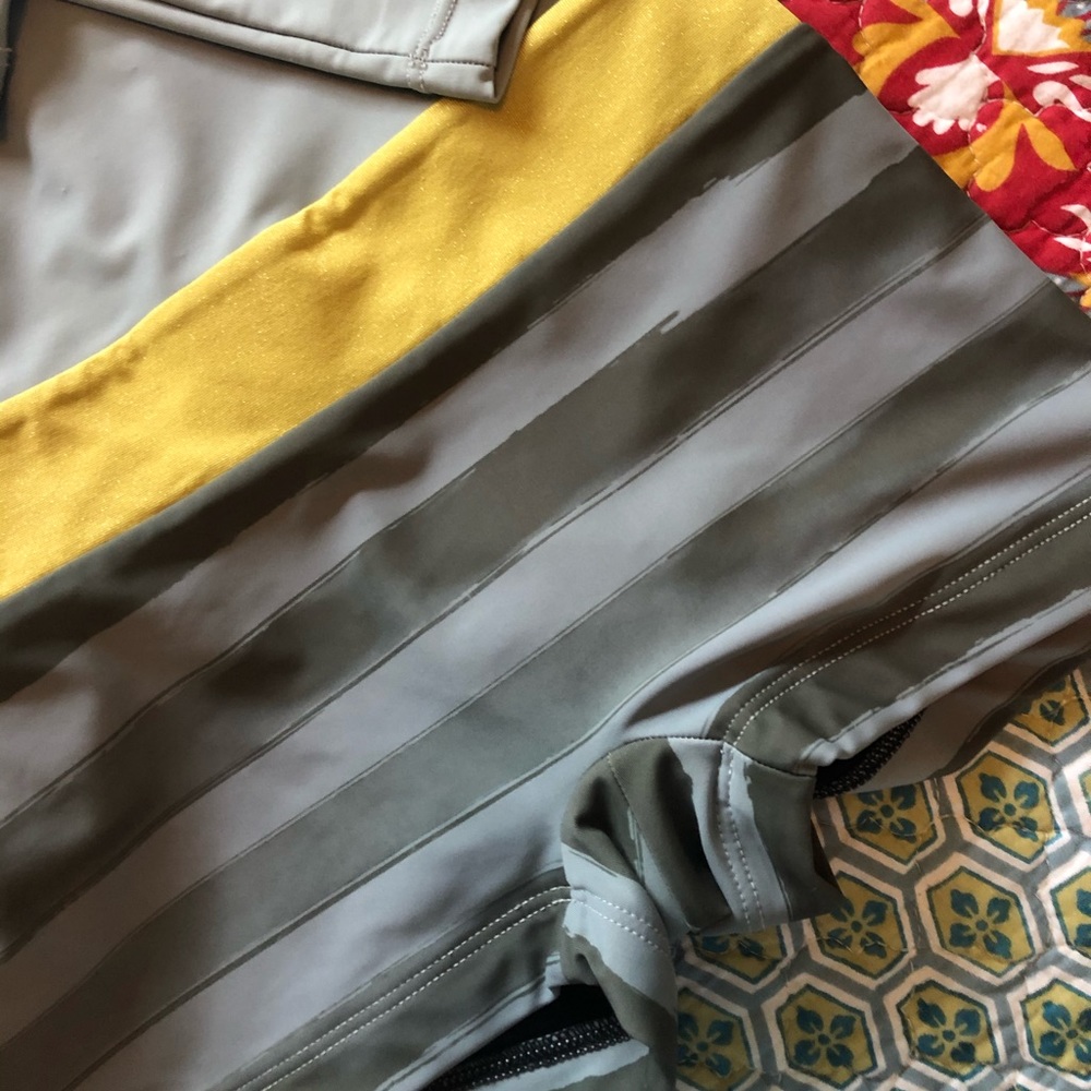 ‼️SOLD‼️Seea Swamis Playsuits Olive & Waterstripes - Picture 8 of 16